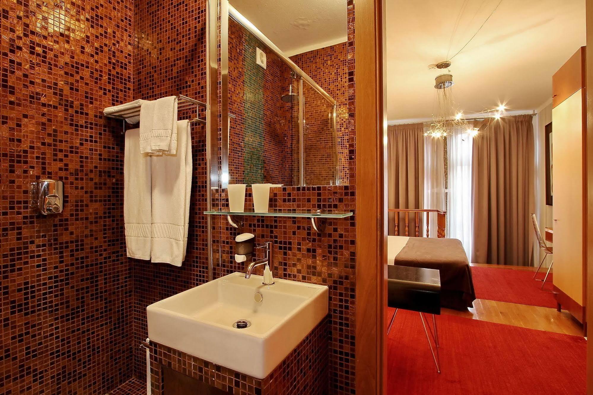 Hotel Mestre De Avis Guimaraes Bagian luar foto
