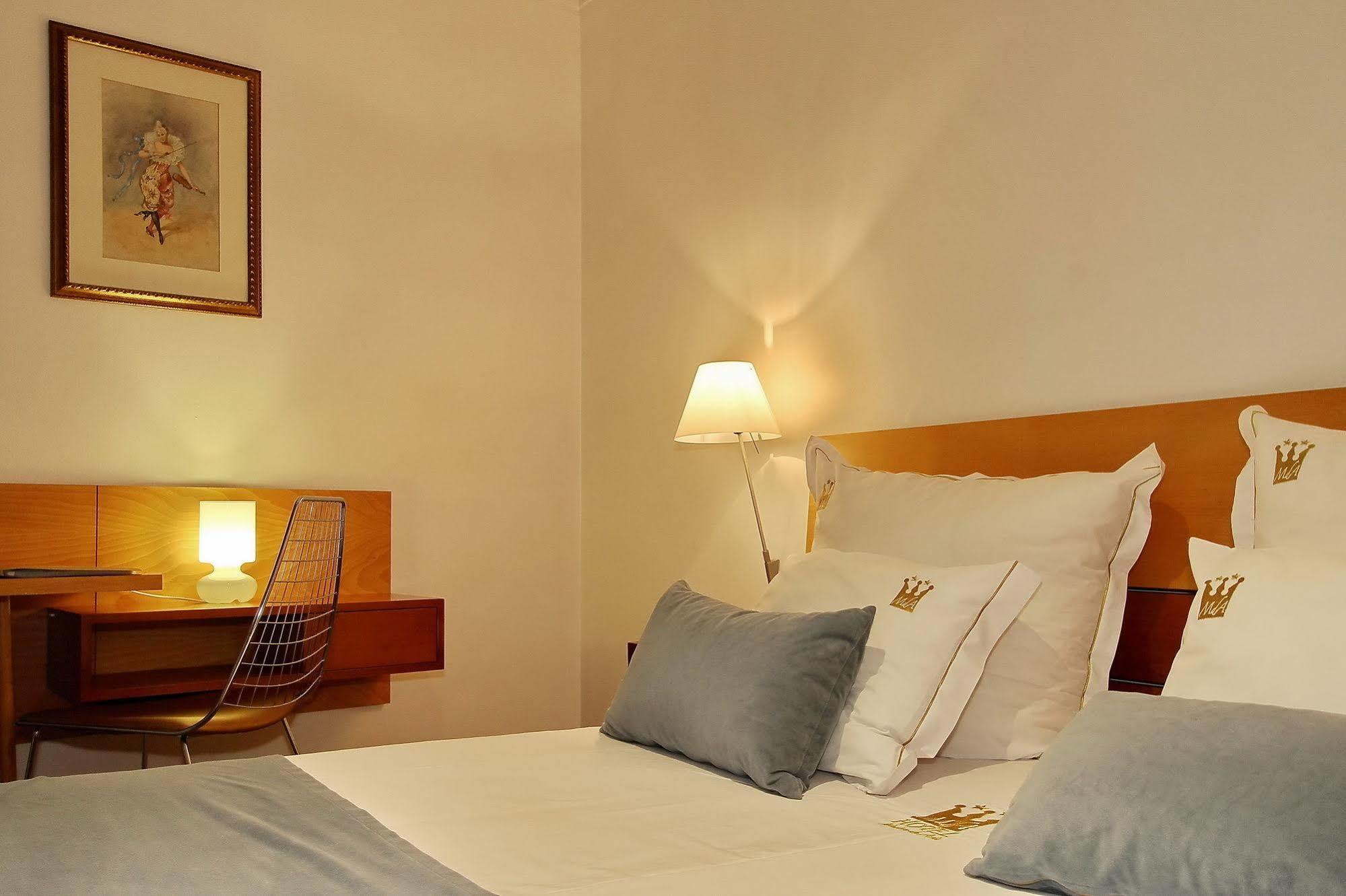 Hotel Mestre De Avis Guimaraes Bagian luar foto